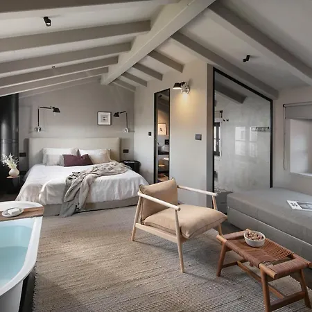 Beautiful Ipause Villa