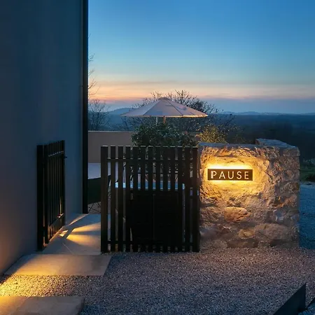 Beautiful Ipause Villa